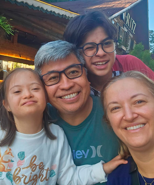 Foto de Andreza e Newton - pais da Ziza (2º Ano B) e do Matheus (7º Ano)